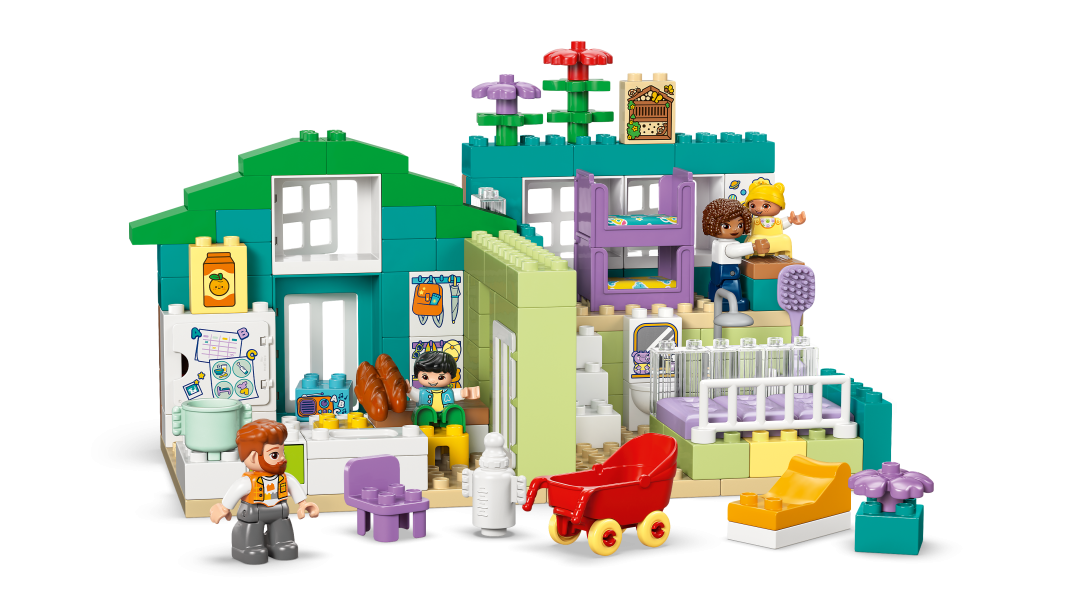 LEGO DUPLO 3-in-1 Modern Family House with Figures | 10470