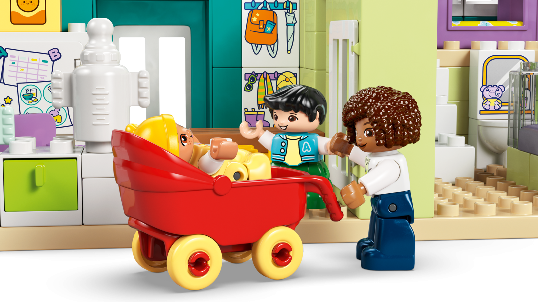 LEGO DUPLO 3-in-1 Modern Family House with Figures | 10470
