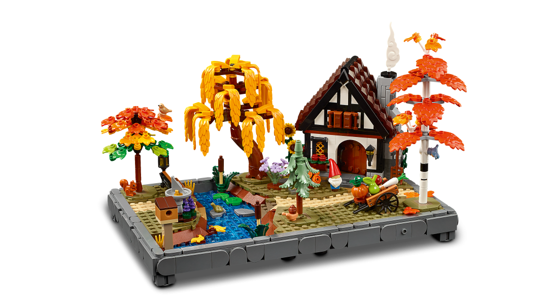 LEGO Icons Autumn Cottage Garden | 11372