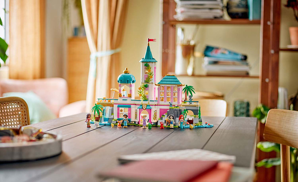 LEGO Disney Princess Castle & Royal Pets | 43267