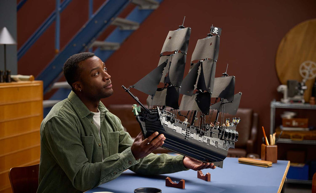LEGO Icons Captain Jack Sparrow's Pirate Ship | 10365