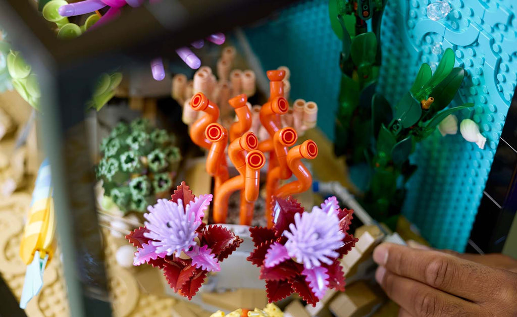 LEGO Icons Tropical Aquarium | 10366
