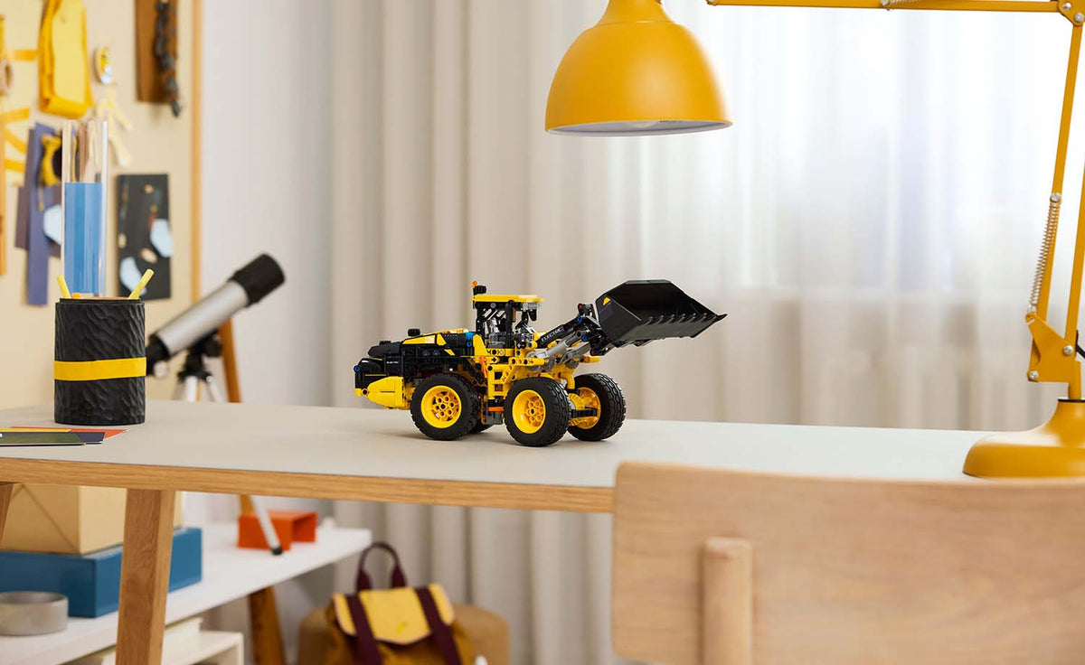 LEGO Technic Volvo L120 Electric Wheel Loader | 42209